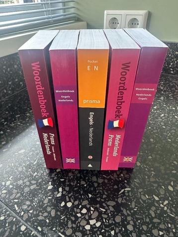 5 woordenboeken. Frans Engels Nederlands beschikbaar voor biedingen
