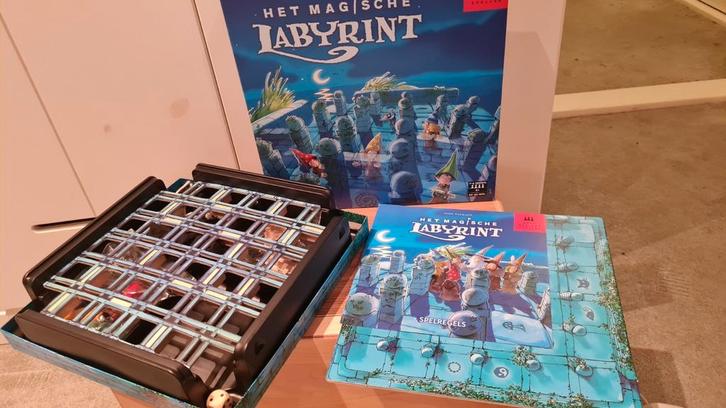 Het Magische Labyrinth *zgan*, Hobby en Vrije tijd, Gezelschapsspellen | Bordspellen, Zo goed als nieuw, Ophalen of Verzenden