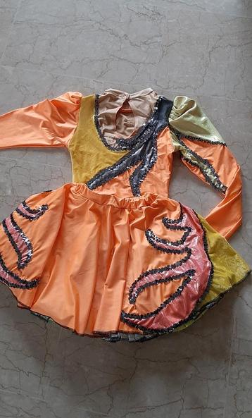 Dans/Carnavals Jurkje - Maat 7/8 jaar beschikbaar voor biedingen