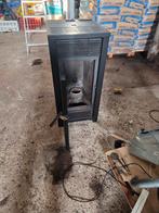 Pelletkachel - Efficiënte verwarming voor uw huis, Gebruikt, Ophalen of Verzenden, Pelletkachel, Vrijstaand