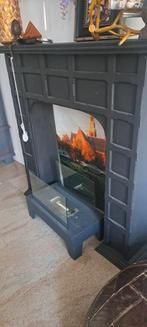 Zwarte houten schouw, Huis en Inrichting, Haarden, Ophalen of Verzenden, Gebruikt, Vrijstaande haard, Houthaard
