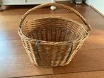 Vintage rieten fietsmand, Ophalen of Verzenden, Gebruikt, Fietsmand, Stuurbevestiging