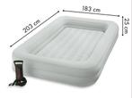 Intex kinder luchtbed - 168x107x25 cm - opblaasmatras 2stuks, Ophalen, Nieuw, 1-persoons