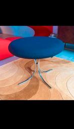 Verpan krukje (Verner Panton), Ophalen, Zo goed als nieuw, Rond, 50 tot 100 cm