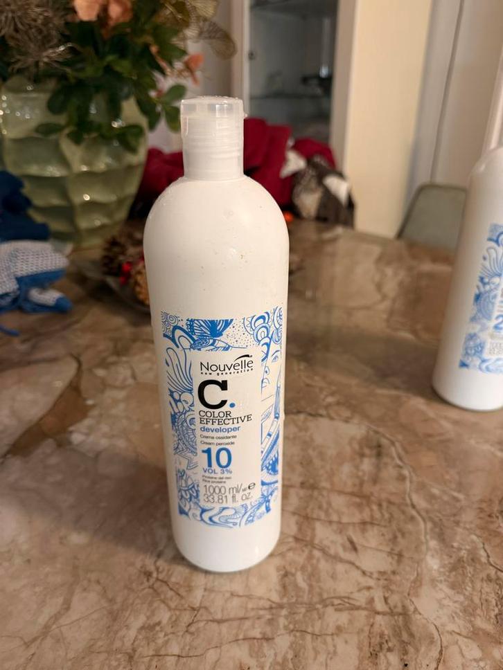 Nouvelle Color Effective Developer 10 VOL 3% -1000ML, Sieraden, Tassen en Uiterlijk, Uiterlijk | Haarverzorging, Nieuw, Haarverzorger of -hersteller