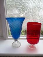 met hand geblazen kobal blauw en rood., Antiek en Kunst, Antiek | Glas en Kristal, Ophalen