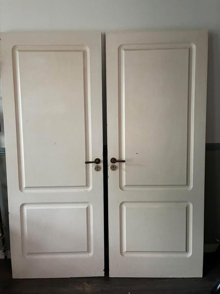 Twee identieke deuren, Doe-het-zelf en Verbouw, Deuren en Horren, Gebruikt, Binnendeur, 200 tot 215 cm, 80 tot 100 cm, Hout, Ophalen