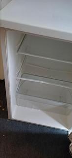 Koelkast tafelmodel Zanussi, Zonder vriesvak, 100 tot 150 liter, Zo goed als nieuw, 45 tot 60 cm