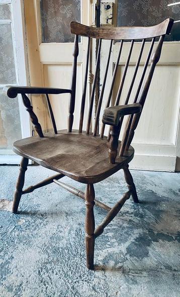 Antieke Windsor Chair. Spijlen Stoel. Origineel. beschikbaar voor biedingen