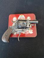 antieke revolver voor 1870 vrijgesteld, onklaar wtb 18, Ophalen of Verzenden