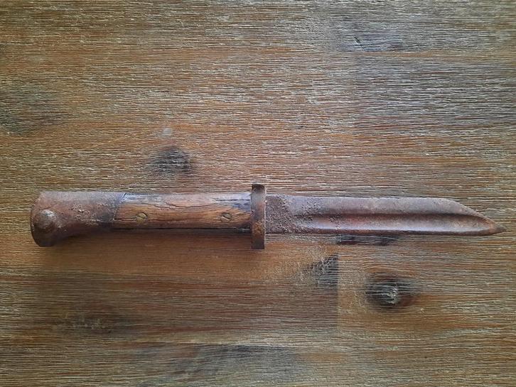 Originele bajonet 2e wereldoorlog - Tjechie - Duitsland, Verzamelen, Militaria | Tweede Wereldoorlog, Landmacht, Mes of Dolk, Duitsland