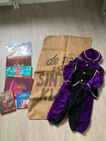 Setje Sinterklaas spulletjes beschikbaar voor biedingen