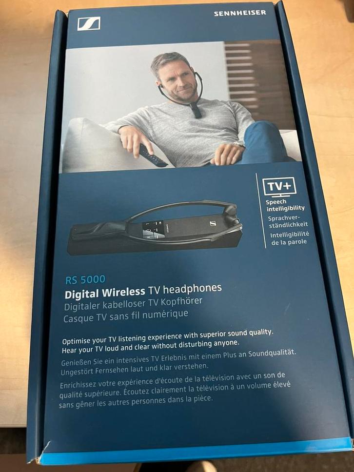 Senheisser RS5000 draadloze tv koptelefoon Nieuw in doos, Audio, Tv en Foto, Koptelefoons, Zo goed als nieuw, Sennheiser, Draadloos