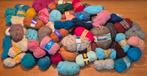 Mand met diverse wol en garens, Ophalen of Verzenden, Gebruikt, Breien of Haken, Wol of Garen