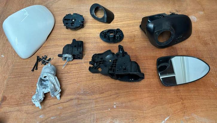 Kia Rio 2012 linker spiegel onderdelen, Auto-onderdelen, Spiegels, Kia, Gebruikt, Ophalen of Verzenden