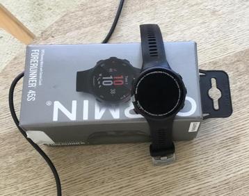 GPS running Watch Garmin forerunner 45S beschikbaar voor biedingen