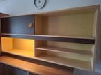 blanke hangkast met lichtje, Ophalen, Gebruikt