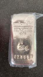 Umicore zilverbaar 250 gram., Ophalen of Verzenden, Zilver
