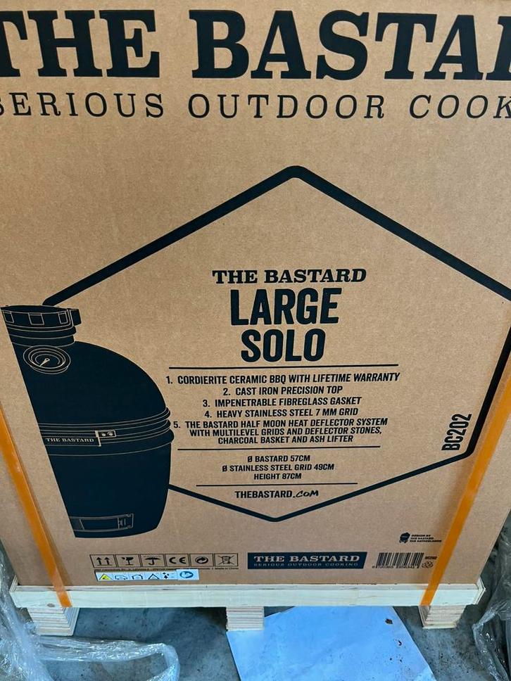 The Bastard Large Solo Classic, Tuin en Terras, Houtskoolbarbecues, Nieuw, Ophalen of Verzenden