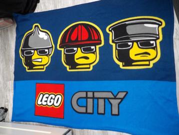 in nette staat Lego City fleecekleed 140x150 cm  beschikbaar voor biedingen