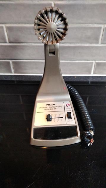 Mooie Piezo tafelmike dx 375 ,no1 beschikbaar voor biedingen