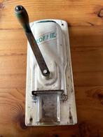PeDe wand koffiemolen, Antiek en Kunst, Antiek | Keukenbenodigdheden, Ophalen of Verzenden