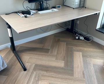 Bureau Ahrend licht eiken/zwart 160x80