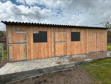 2 paardenstallen met schuur totaal incl prijzen!