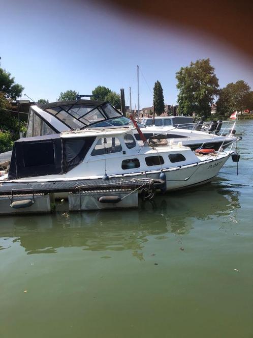 boot, beja kruizer , kajuitboot, Watersport en Boten, Motorboten en Motorjachten, Gebruikt, Staal, 6 tot 9 meter, Diesel, Binnenboordmotor