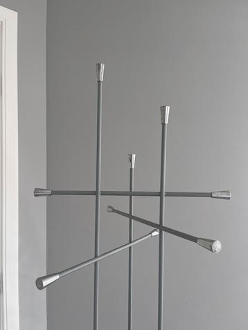 Moderne Lourens Fisher design kapstop beschikbaar voor biedingen