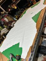 Witte kleur leer lap 1,3 mm dikte soepel en groot lap A-421, Hobby en Vrije tijd, Stoffen en Lappen, Leer of Kunstleer, Ophalen of Verzenden