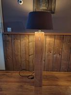 Robuuste vloer lamp met kap, Ophalen of Verzenden, Nieuw, Hout, 100 tot 150 cm