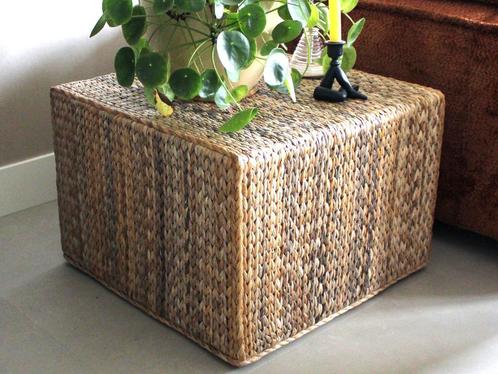 Salontafel of bijzettafel van gevlochten bananenblad Loods 5, Huis en Inrichting, Tafels | Salontafels, Gebruikt, Minder dan 50 cm