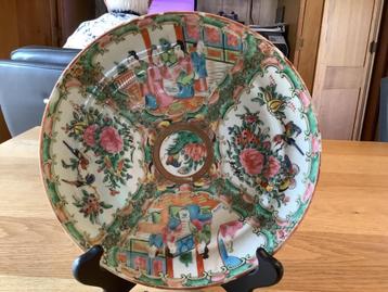Antiek wandbord Famille Rose 21 cm beschikbaar voor biedingen
