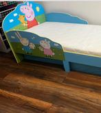 Peppa Pig kinderbed in GOEDE staat & gratis matras, Kinderen en Baby's, Kinderkamer | Bedden, Ophalen, Gebruikt, 70 tot 85 cm