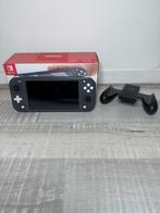 Nintendo Switch Lite Zwart met Doos + Nintendo Joy-con grip, Ophalen of Verzenden, Grijs, Gebruikt