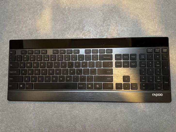 Rapoo wireless toetsenbord S8900P, Computers en Software, Toetsenborden, Zo goed als nieuw, Qwerty, Draadloos, Ophalen of Verzenden