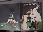 Europa Cup 1970-1971 (van Nieuwe Revu), Verzamelen, Sportartikelen en Voetbal, Ophalen of Verzenden, Gebruikt, Buitenlandse clubs