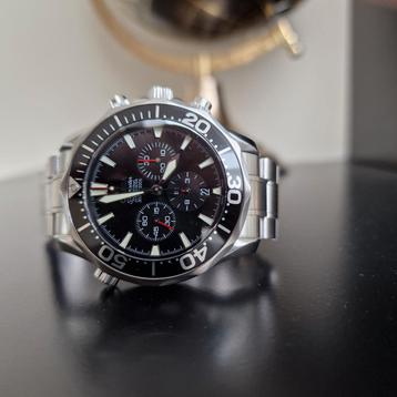 Omega Seamaster Diver 300 M Chronograaf  beschikbaar voor biedingen