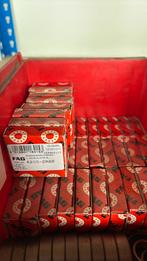 Groefkogellager FAG 6200-2RSR 38x, Ophalen of Verzenden, Zo goed als nieuw