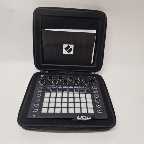 Novation Circuit Groovebox met ingebouwde speaker Zwart | Ne, Muziek en Instrumenten, Dj-sets en Draaitafels, Zo goed als nieuw