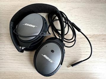 Bose QuietComfort 25 (QC25) noise cancelling headphones