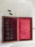 12 verzilverde tafelnummers in doosje, Antiek en Kunst, Ophalen of Verzenden