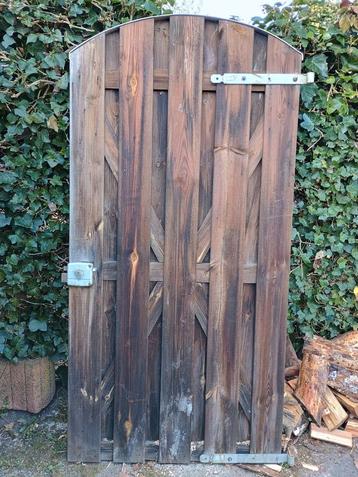 Houten tuinpoort  beschikbaar voor biedingen