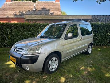 Peugeot Partner Zenith | 1.6-16V | Airco | Trekhaak | Pano beschikbaar voor biedingen
