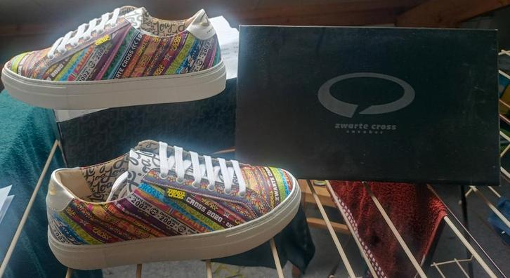 Zwarte Cross!!, Kleding | Dames, Schoenen, Nieuw, Sneakers of Gympen, Zwart, Ophalen of Verzenden