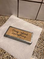 Houten bordje met tekst, Antiek en Kunst, Ophalen of Verzenden