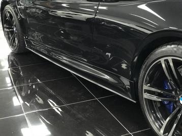 BMW M4 F82 side skirts carbon beschikbaar voor biedingen