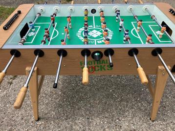 Deutscher meister profi voetbaltafel beschikbaar voor biedingen