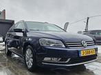 Volkswagen Passat Variant 1.4 TSI R-Line Executive Edition B, Auto's, Volkswagen, Gebruikt, Blauw, 122 pk, Leder
